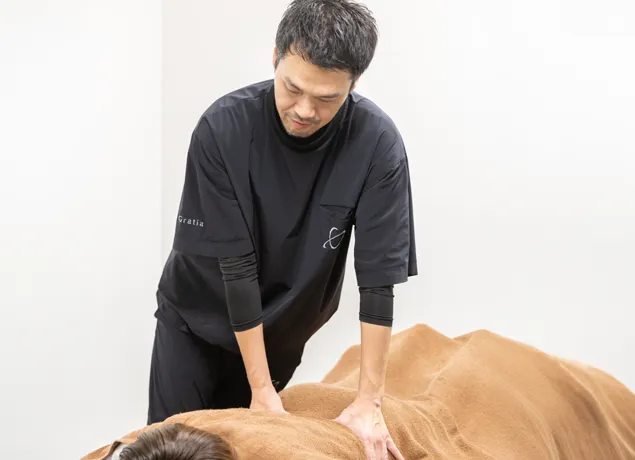 腰痛の施術